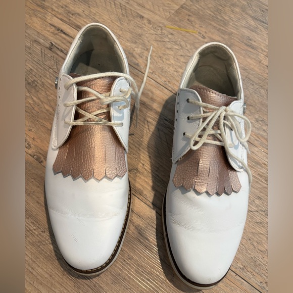 FootJoy White and Tan Women's Oxfords - Picture 3 of 7